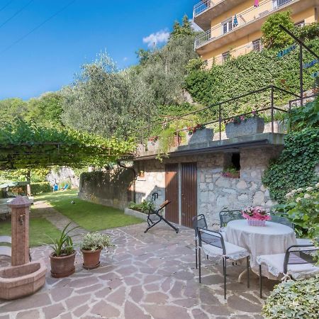 Corte Faliva Brenzone sul Garda Exteriér fotografie